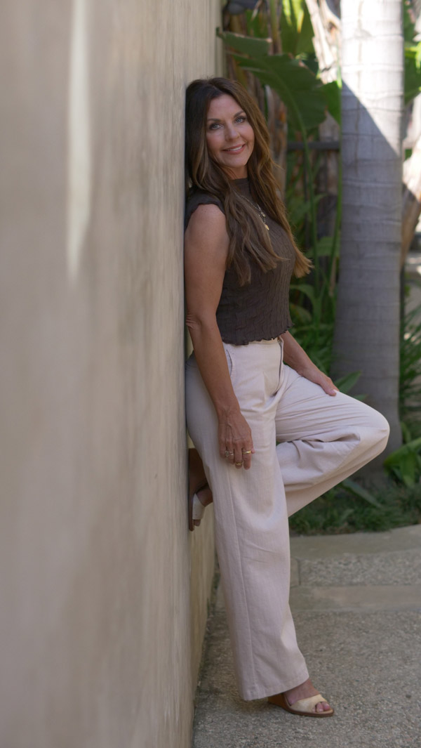 jen lyons by wall